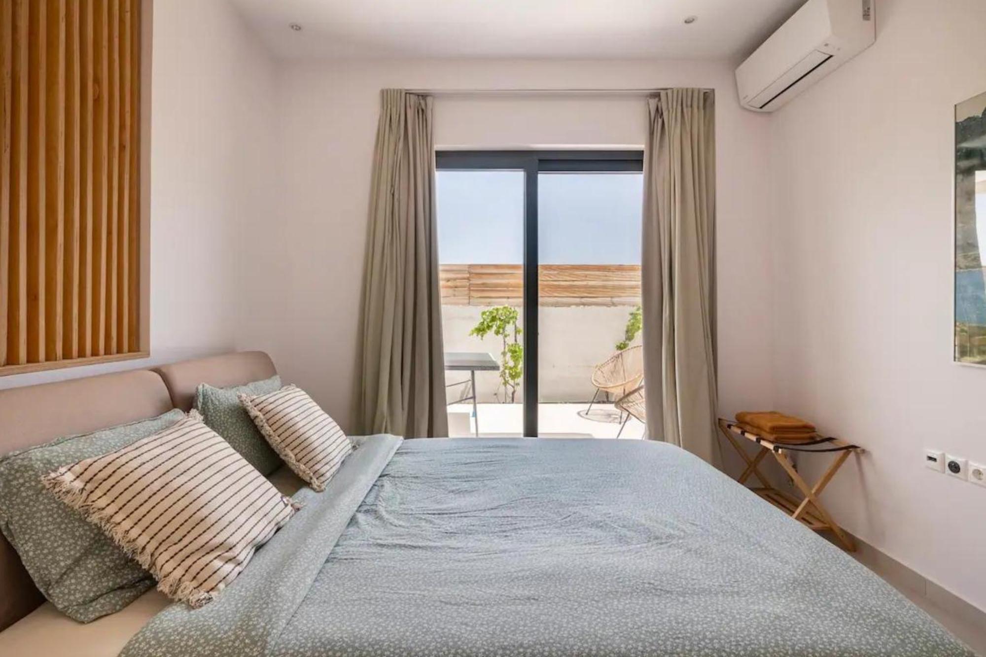 Villa Kala Loutraki - Private Pool & Sauna I Beach Buitenkant foto